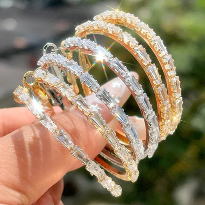 💎 50% RABATT NU! ✨ Kvinnors Gnistrande CZ Örhängen – Micro-Paved, Lätt Koppar & Djärv Design – Elegant, Mångsidig & Perfekt Present 💫