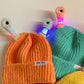 🎅Bästa julklappen - Vinter Förälder-barn Söt Glödande Litet Monster Stickad Mössa(50%🔥OFF)